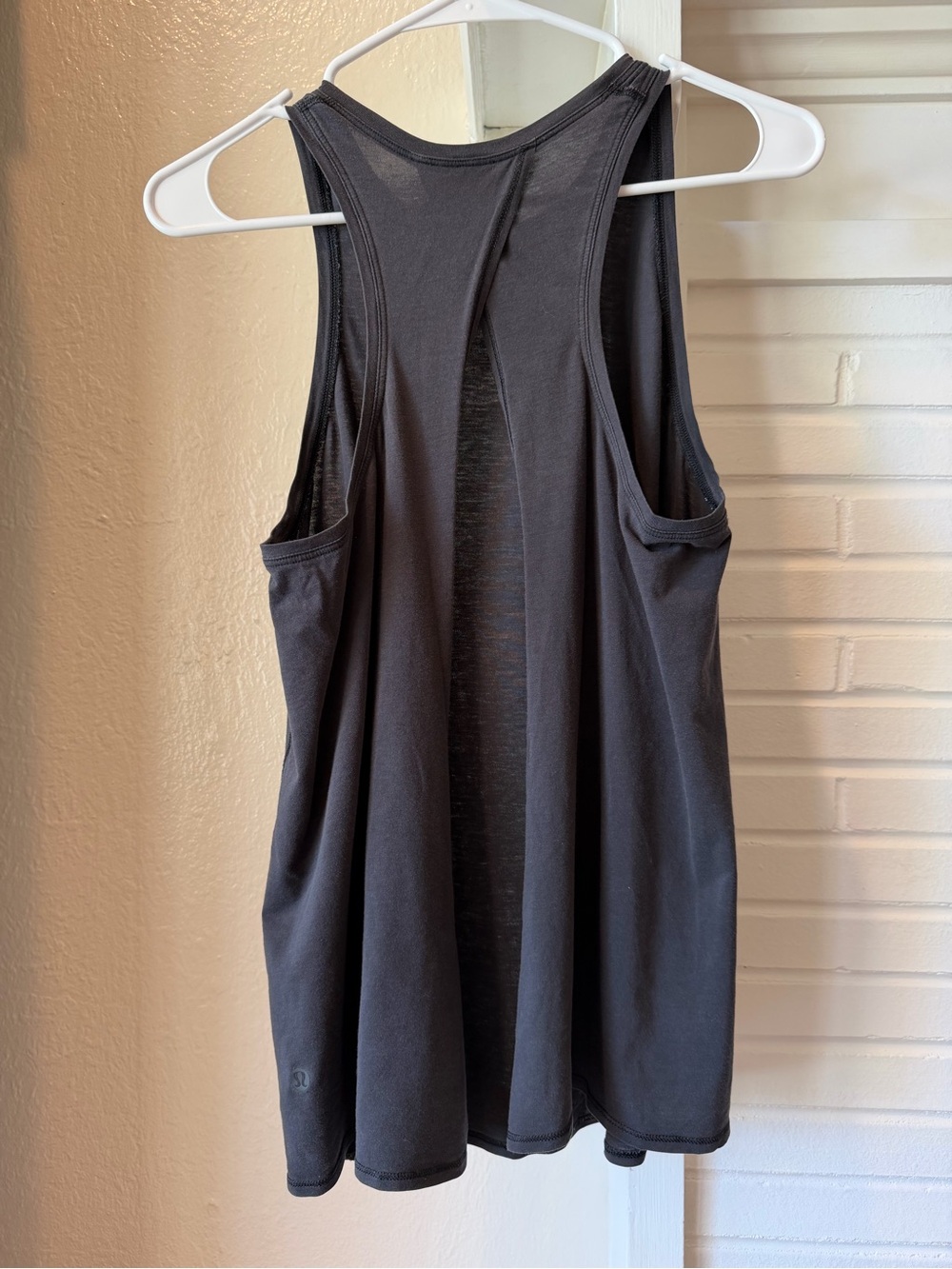 Lululemon Black All Tie Athletic Tank Top Relaxed Fit Women’s Size 10